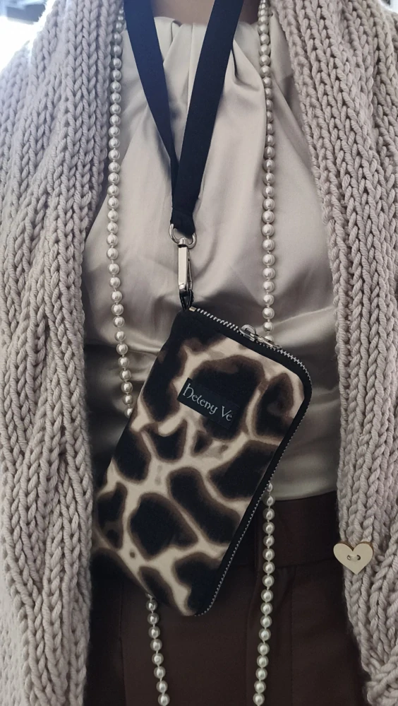Obal na mobil zebra