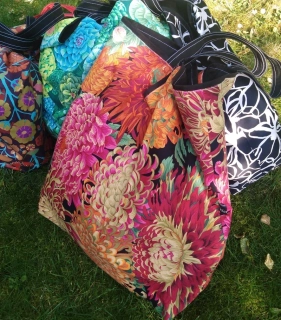 Oboustranná taška s chryzantémami